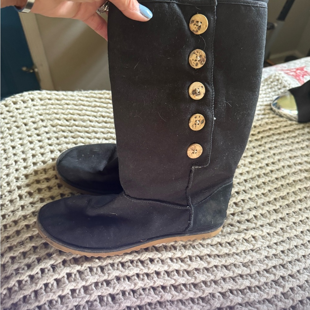 UGG Black Winter Boots with Suede Finish